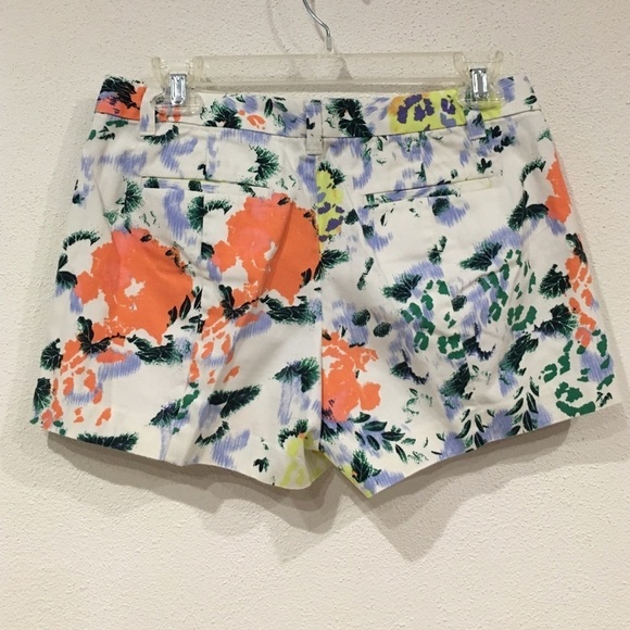 Gap Floral Shorts Size 0 VGUC - Picture 3 of 3